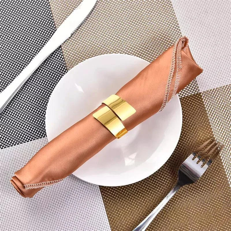 Anéis para Guardanapos de Metal Design Espiral Dourado 6 Peças Lenogue