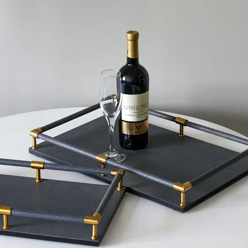 Bandeja Organizadora de Couro com Alças Metálicas Lenogue