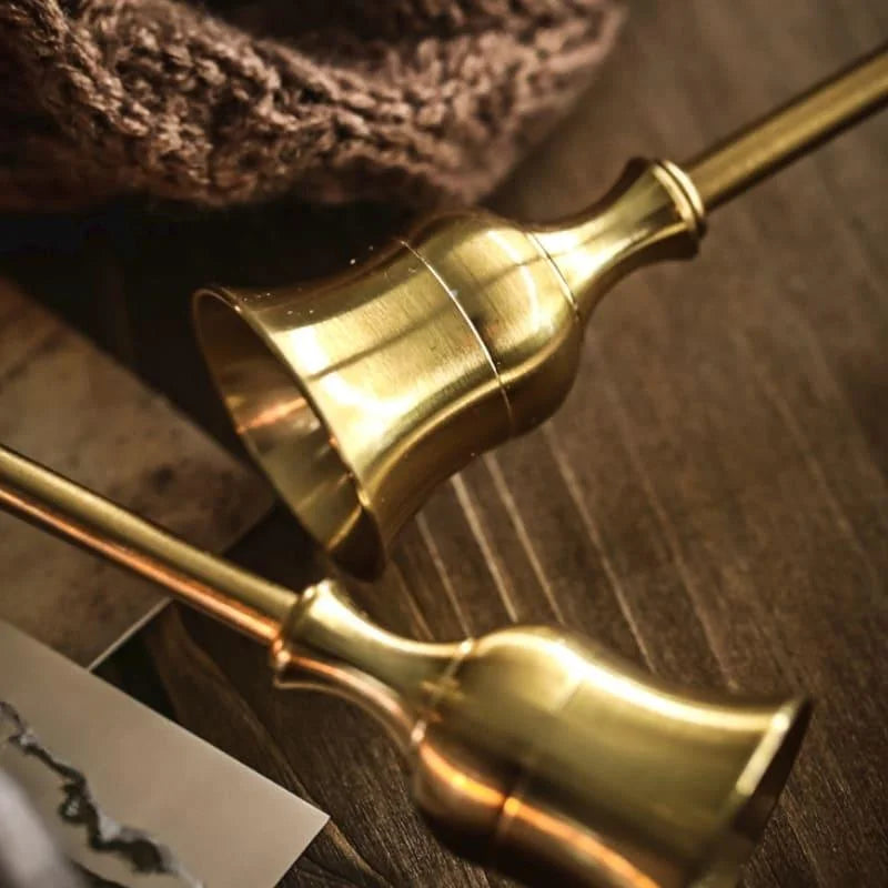 Candelabro Retrô de Metal para Velas e Decoração Clássica Lenogue Dourado (3 Peças)