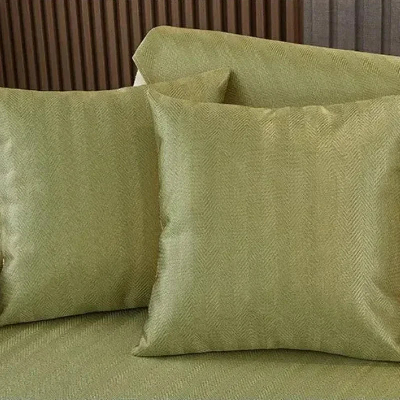 Capa de Sofá Seda Ice Cinza Escuro com Base Antiderrapante e Matelassê Lenogue