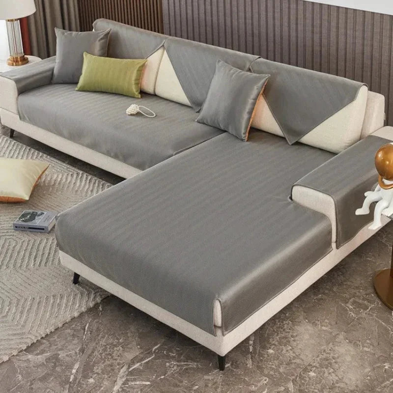 Capa de Sofá Seda Ice Cinza Escuro com Base Antiderrapante e Matelassê Lenogue