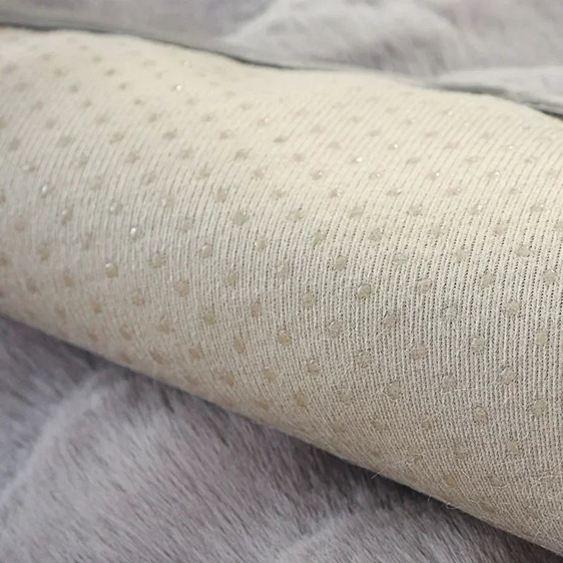 Capa Protetora para Sofá em Veludo Cristal Cinza Escuro Lenogue