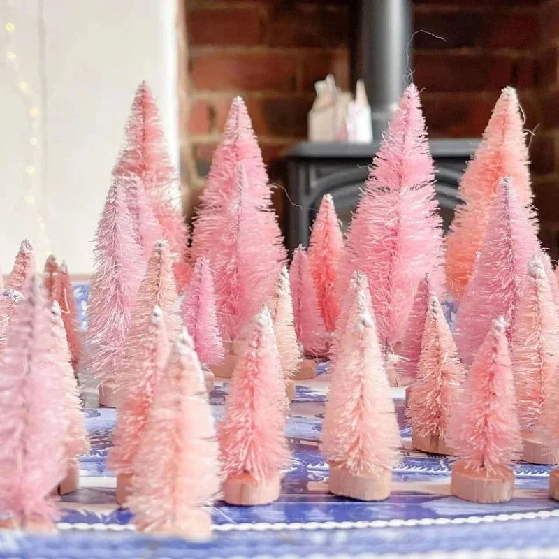 Conjunto Mini árvores de Natal em Pinheiro para Decoração Lenogue 8 Peças Rosa