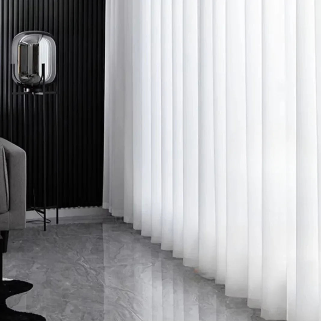 Cortina Voil Translúcida Branca com Ilhós Silenciosos Lenogue