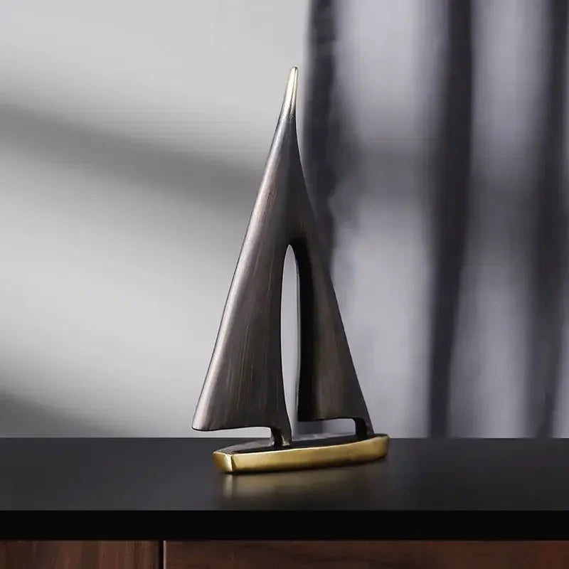 Escultura Barco Veleiro em Resina para Sala e Quarto Lenogue Preto (p)