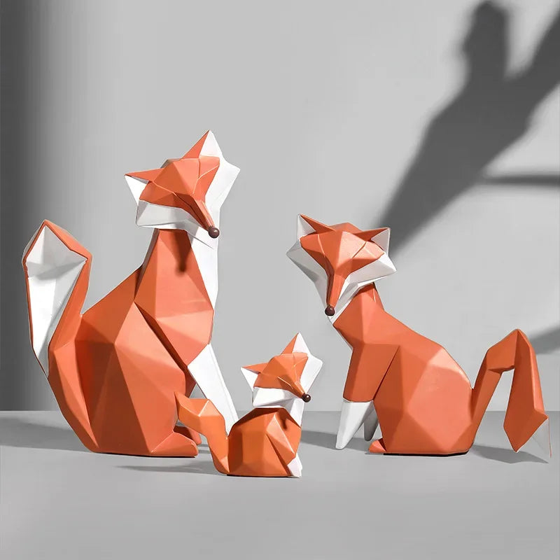 Escultura de Raposa Geométrica em Resina Decorativa para Sala e Escritório Lenogue