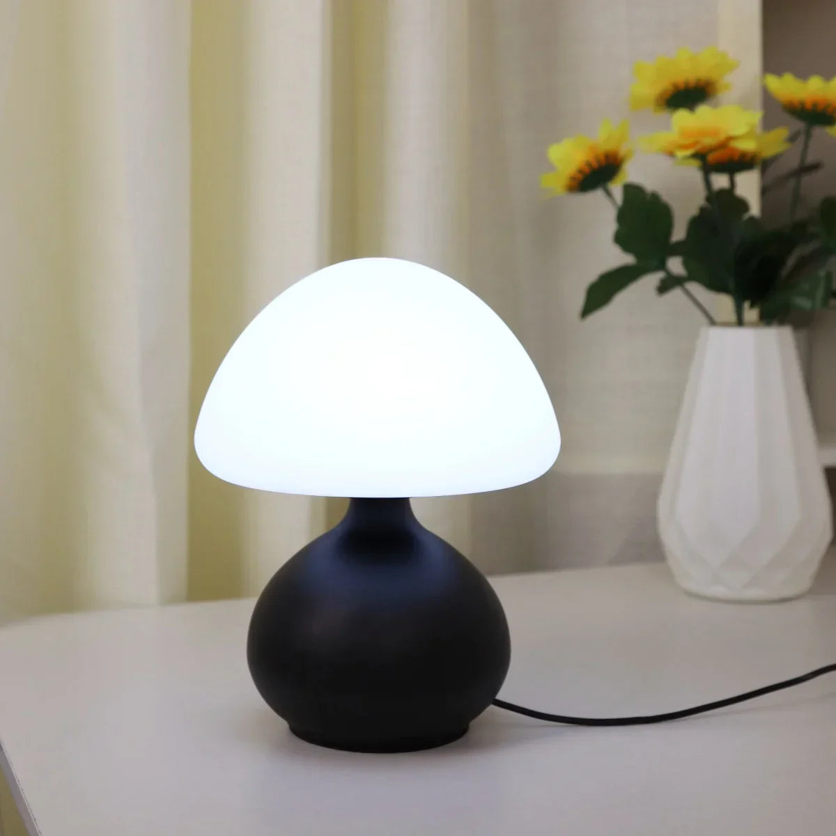 Luminária de Mesa Cogumelo Lumière Multicores Luz Regulável Lenogue Preto