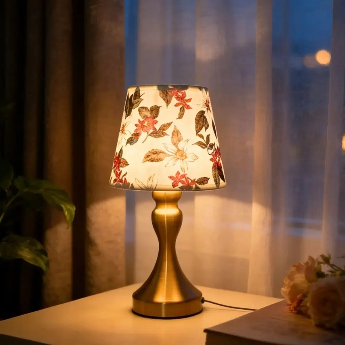Luminária de Mesa Toile Estilo Nórdico Abajur Tecido Regulável Lenogue com Estampa