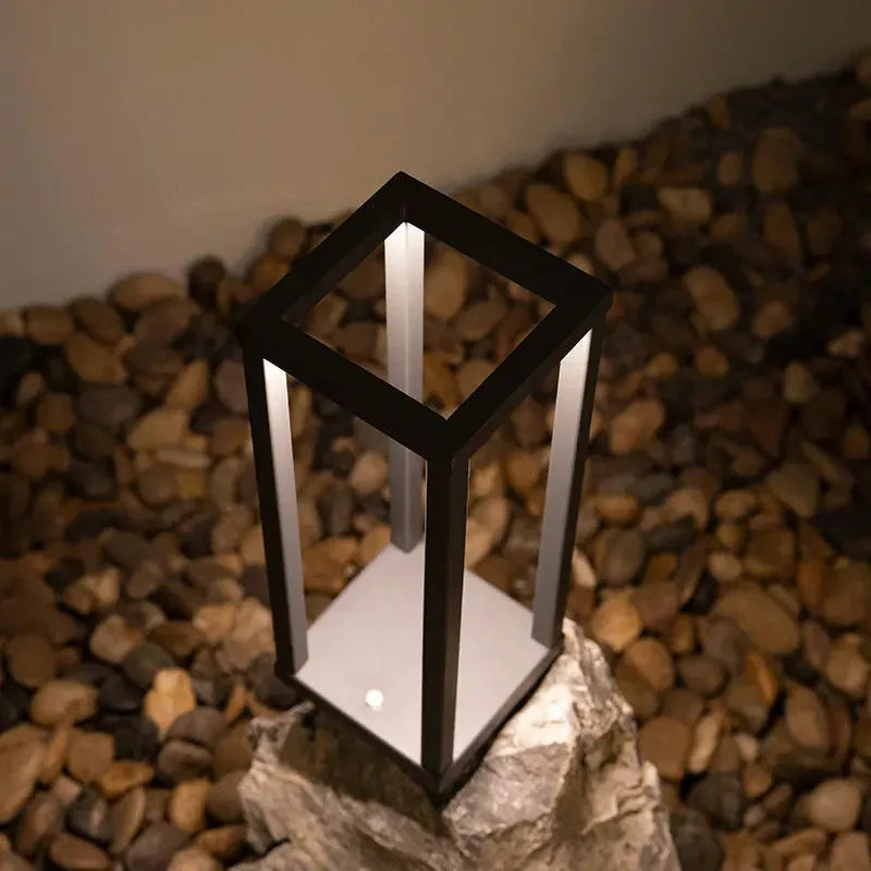 Luminária Led sem Fio com Toque e Bateria Recarregável Lenogue Preto