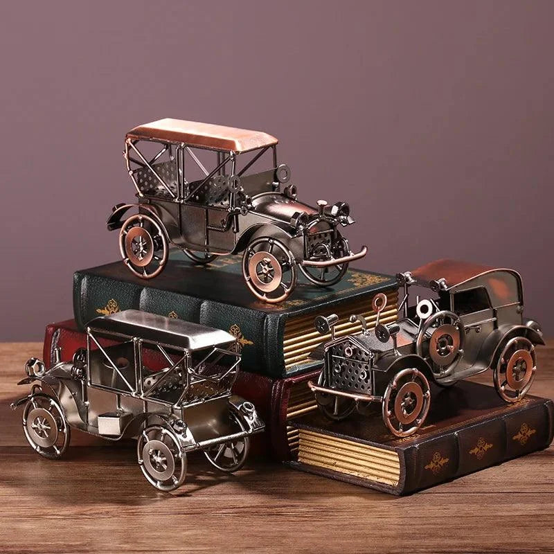 Miniatura de Carro Antigo em Metal para Decoração Retrô Lenogue Cobre Vintage