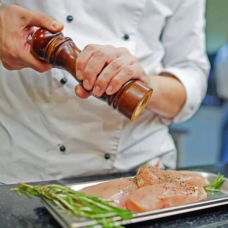 Moedor Manual de Pimenta e Temperos em Madeira Lenogue