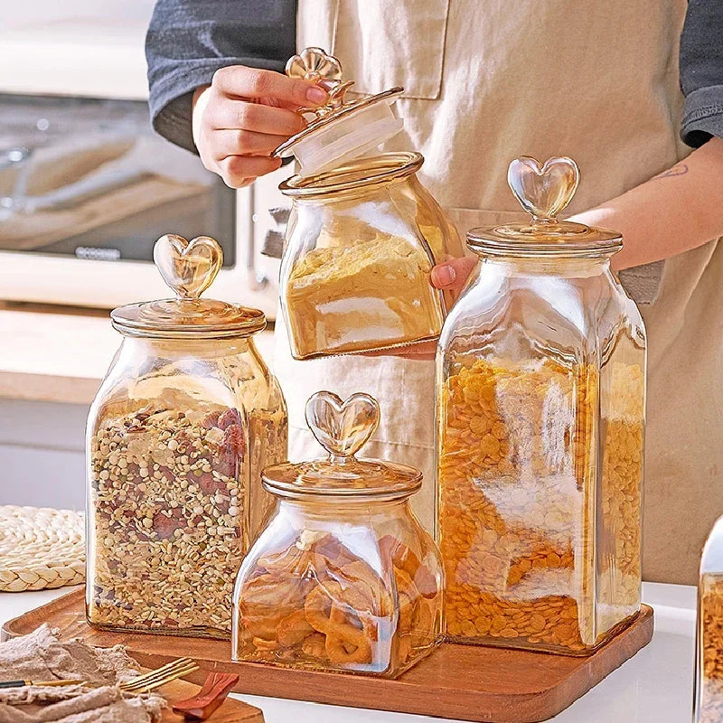 Pote de Vidro âmbar Borossolicato com Tampa Coração Lenogue