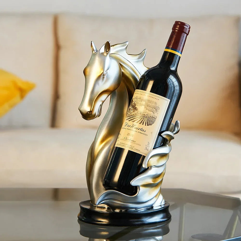Suporte para Vinho Cavalo Decorativo em Resina de Luxo Lenogue Cinza Claro