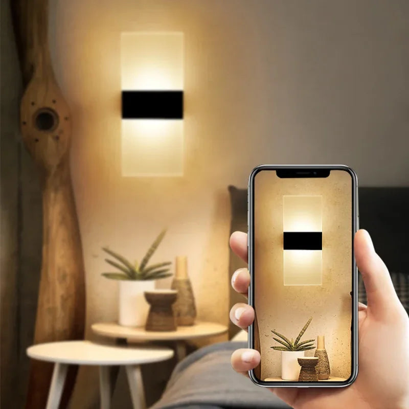 Arandela LED de Parede com Sensor Touch e USB para Quarto Lenogue