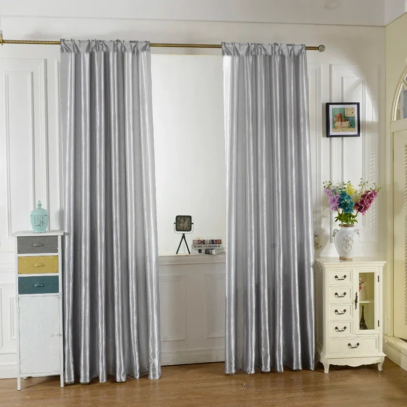 Cortina Acetinada para Varão com Caimento Fluido Lenogue Cinza / 130 x 160 Cm