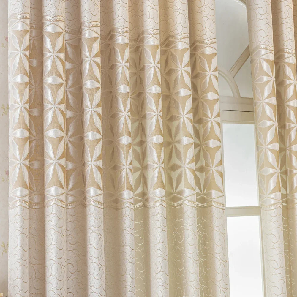 Cortina Blackout de Veludo Bordado Geométrico Bege Lenogue