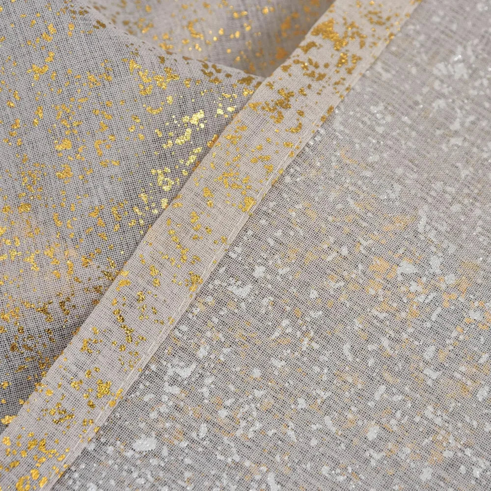 Cortina Voil Translúcido com Brilho Dourado e Ilhós Lenogue