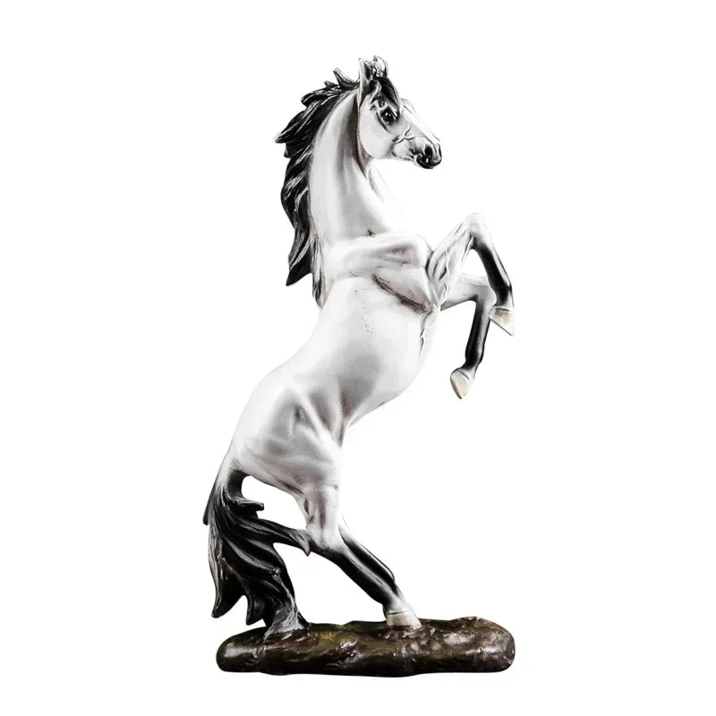 Escultura Cavalo em Resina Estilo Europeu com Pintura Manual Lenogue