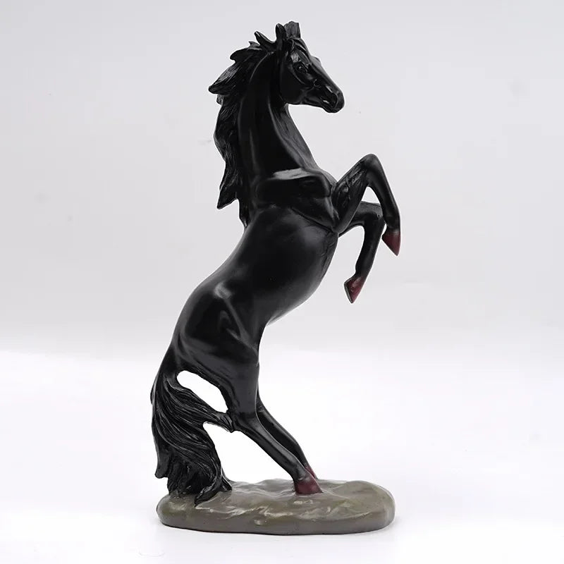 Escultura Cavalo em Resina Estilo Europeu com Pintura Manual Lenogue Preto