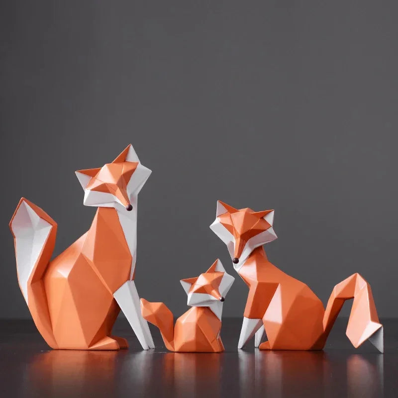 Escultura de Raposa Geométrica em Resina Decorativa para Sala e Escritório Lenogue