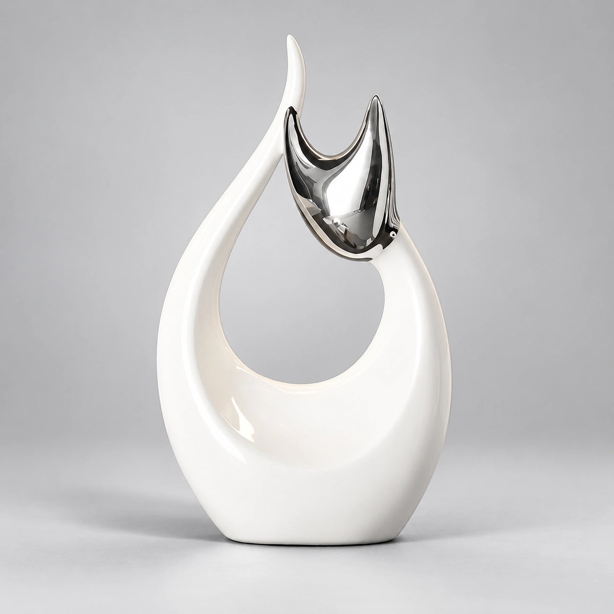 Escultura Felina Belle Design Abstrato Porcelana Lenogue