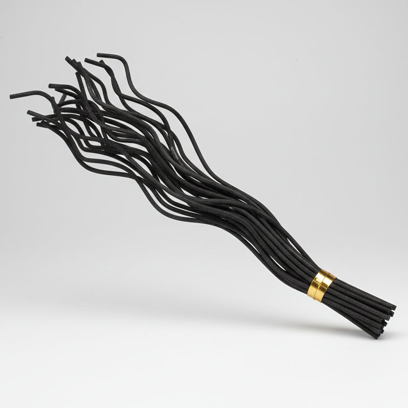 Kit 20 Varetas de Rattan Onduladas para Difusores Aromas Lenogue Preto (20 Peças)