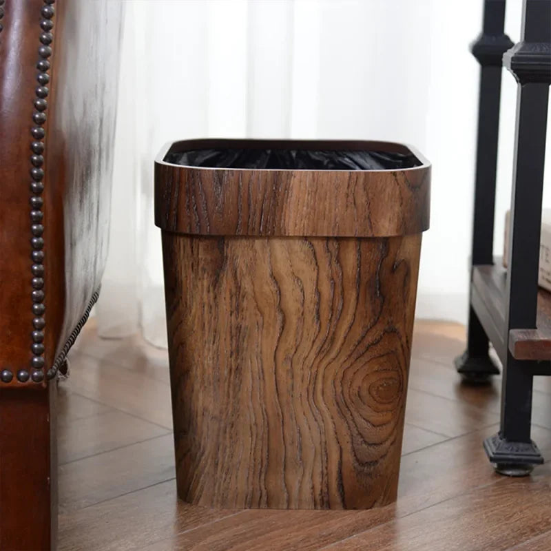 Lixeira Retrô com Textura de Madeira para Banheiro Lenogue