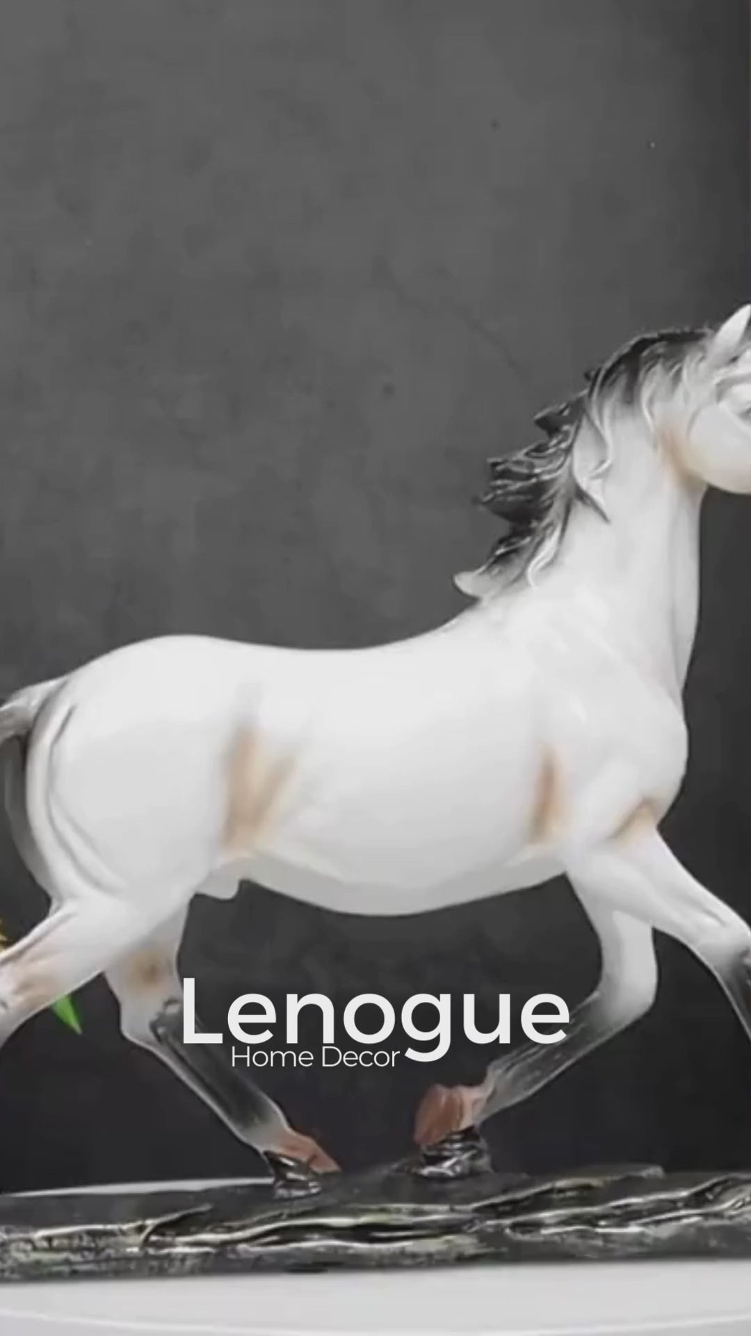 Escultura Cavalo em Resina Estilo Chinês Pose em Galope Lenogue