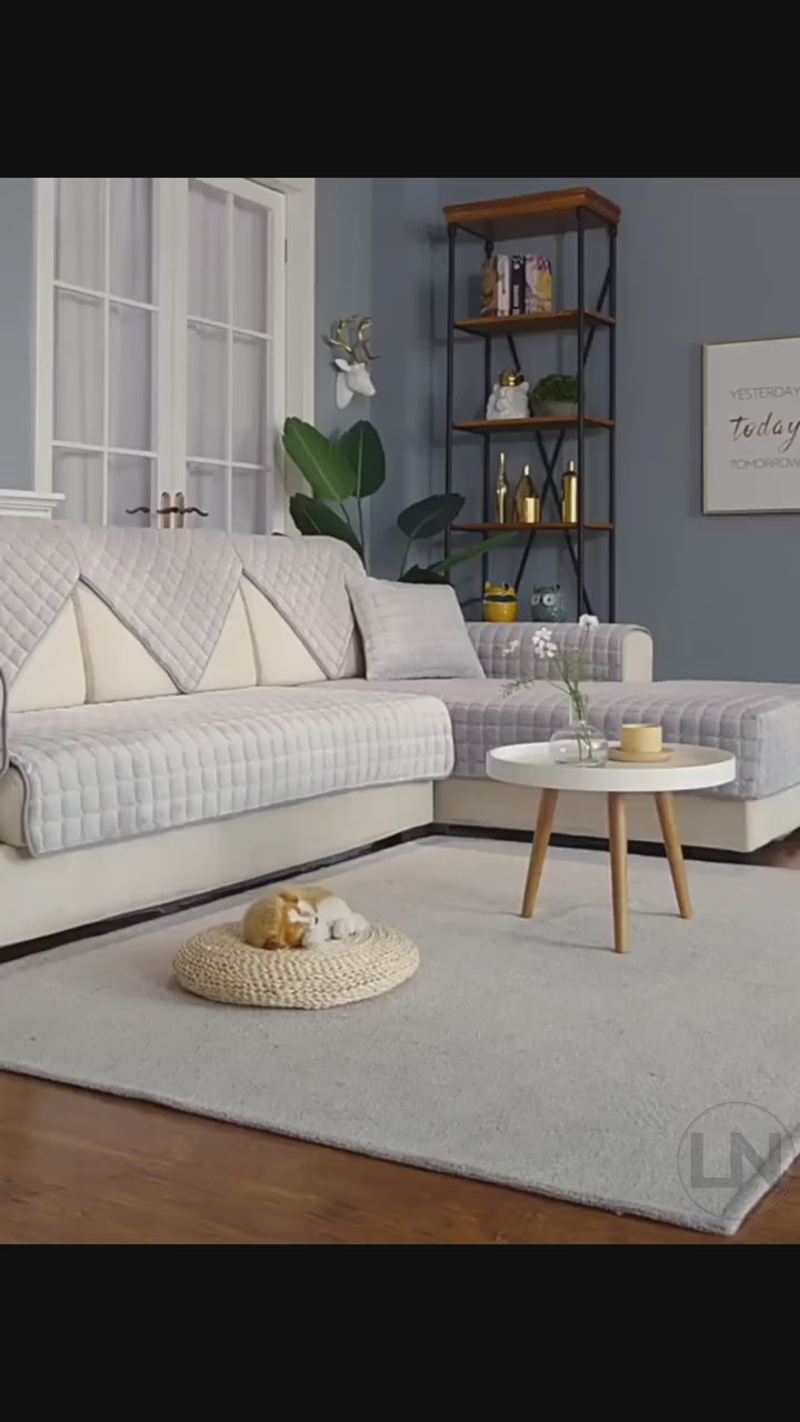 Capa de Sofá em Veludo Lenogue Antiderrapante